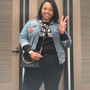 Meet your Posher, Alexandria